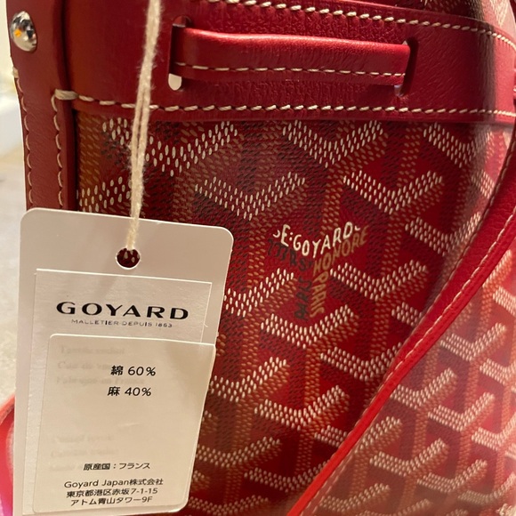 Authentic and Brand new Goyard Petit Bucket Bag in red color. Dust bag & papers - Picture 3 of 10